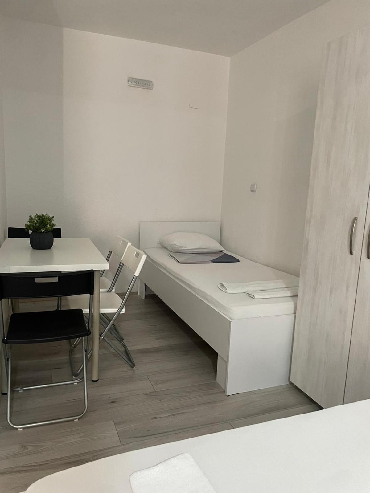 Tiki Apartments غيفيغليا المظهر الخارجي الصورة